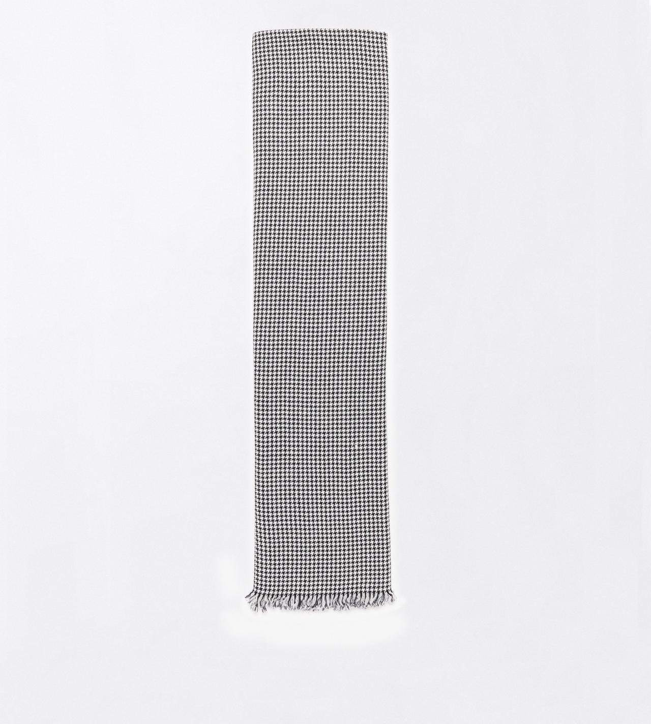 TOM FORD WOOL BLEND BLACK AND WHITE SEQUINED PIED DE POULE SHAWL