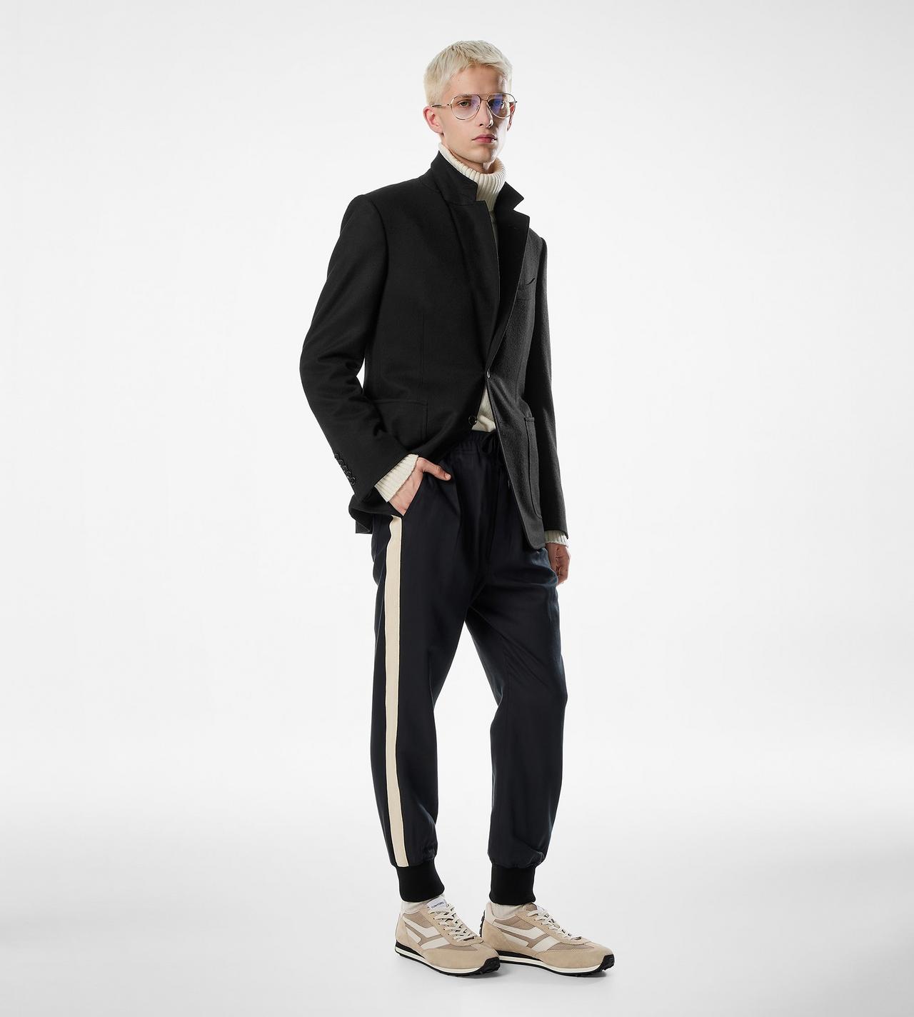 COTTON SILK LIGHTWEIGHT JOGGER image number 1