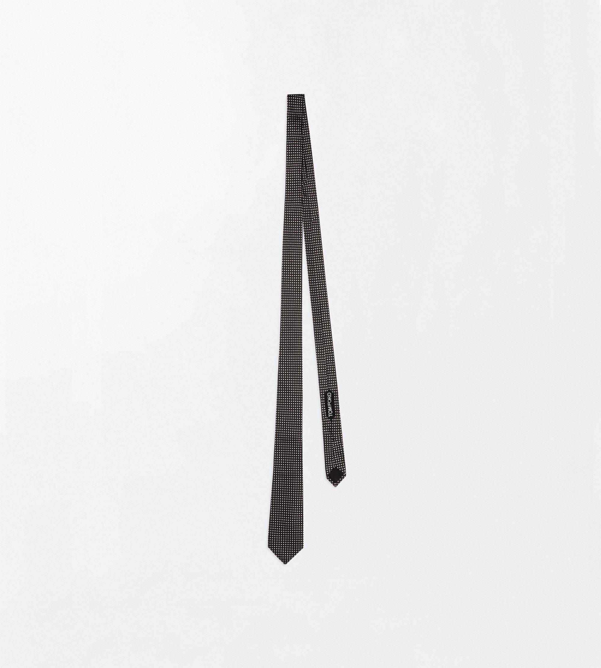 SILK TIE
