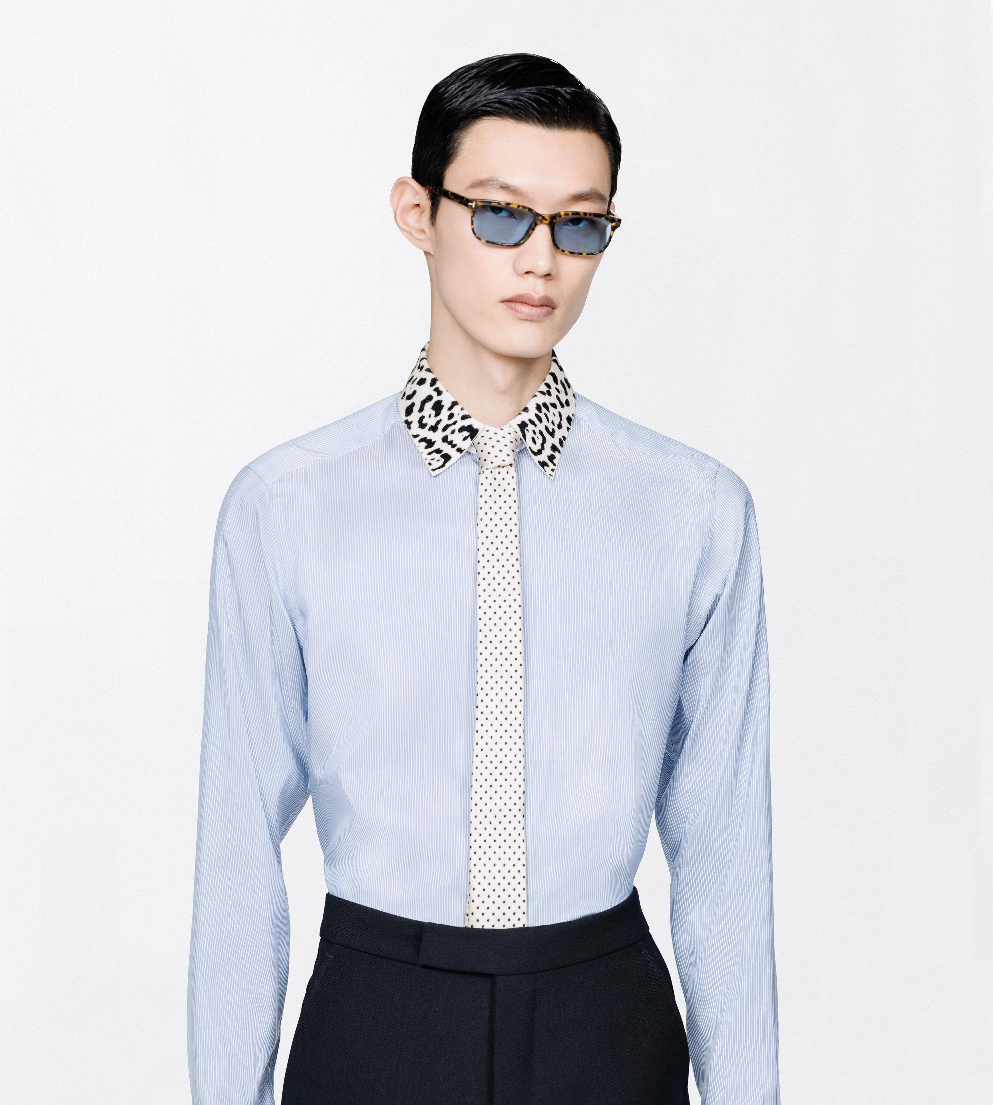 MICRO CHECK WITH DOT TIE