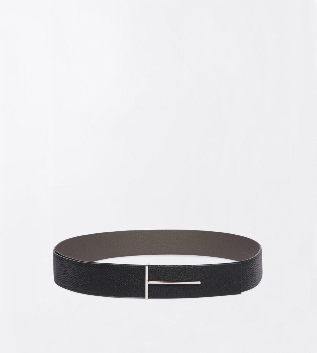 TOM FORD LEATHER SMOKE GREY + BLACK GRAIN LEATHER SLIM T REVERSIBLE BELT&nbsp;