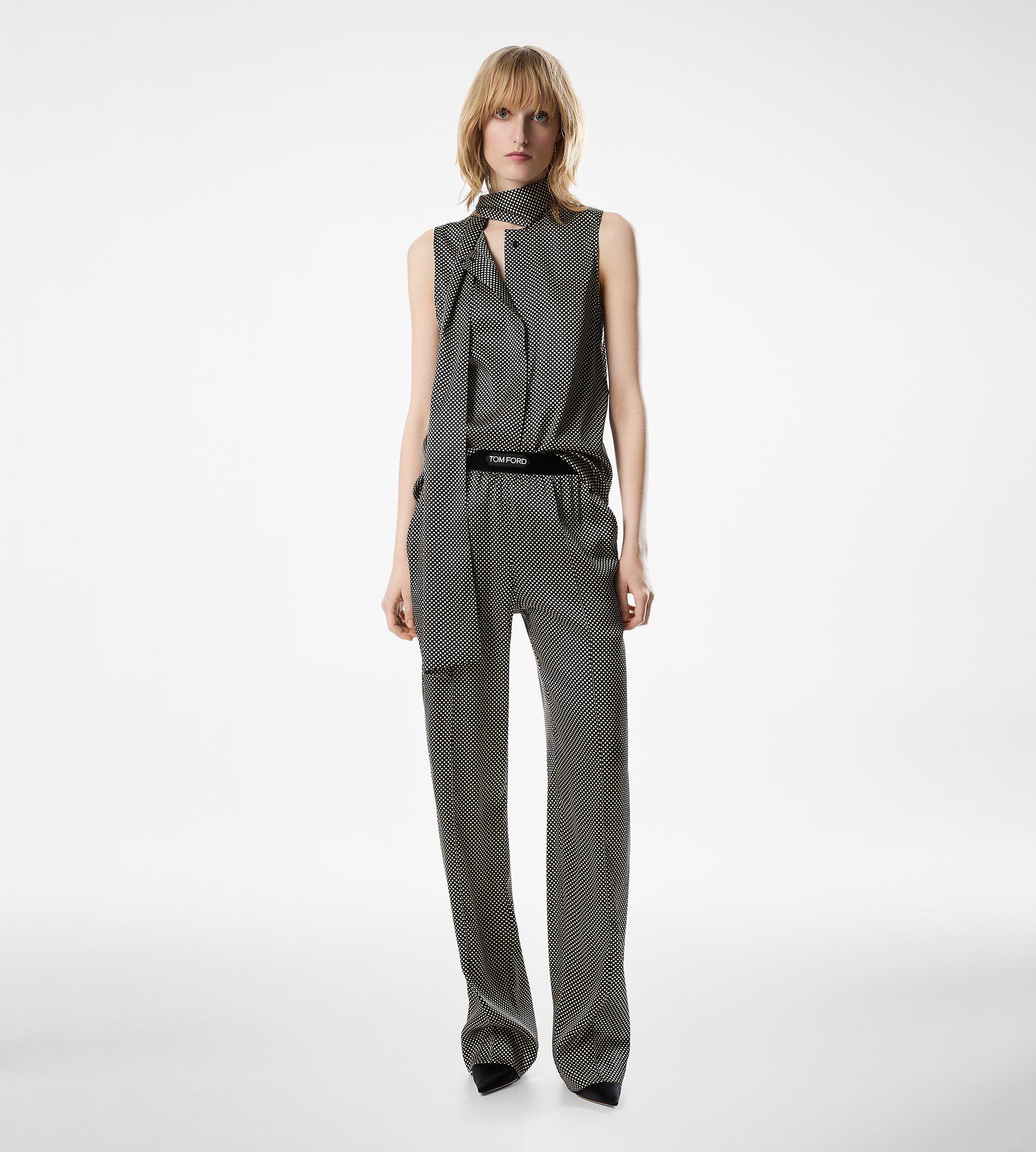 SLEEVELESS LAVALLIERE SILK BLOUSE