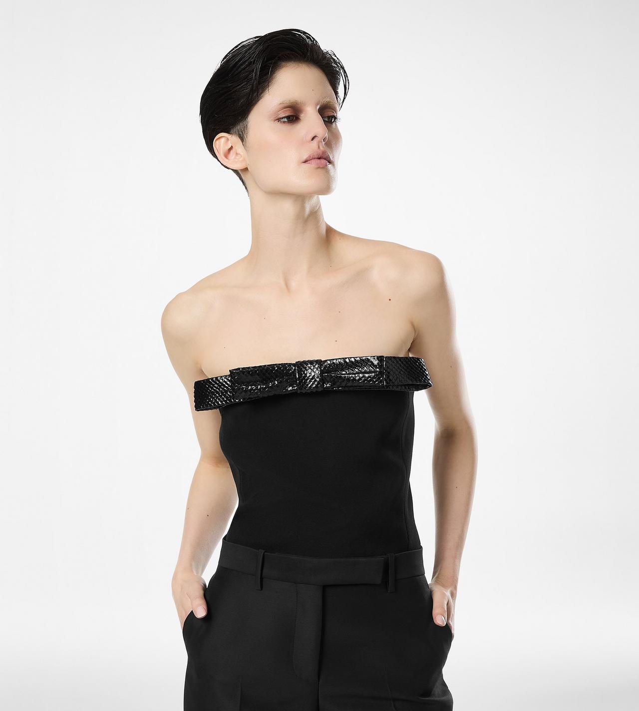 STRAPLESS TOP WITH BOW DETAIL image number 3