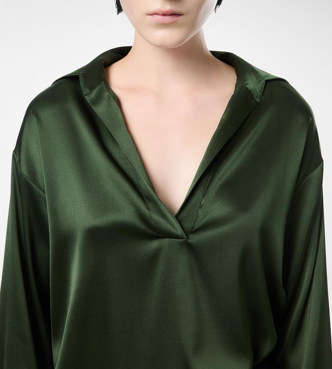 TOM FORD SILK MOSS GREEN STRETCH SILK SATIN POLO WITH TONAL TF EMBROIDERED LOGO