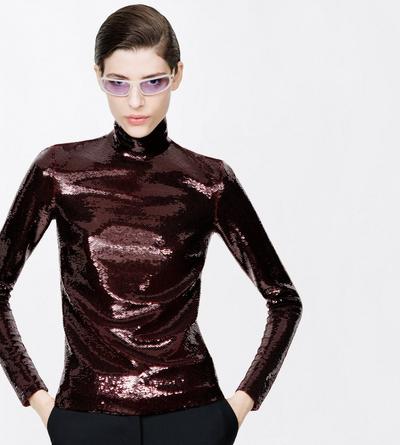 TOM FORD EMBROIDERY MAROON LANG&Auml;RMLIGES ROLLKRAGENOBERTEIL MIT PAILLETTENSTICKEREI