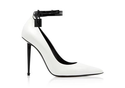 PATENT LEATHER PADLOCK POINTY PUMP image number 0