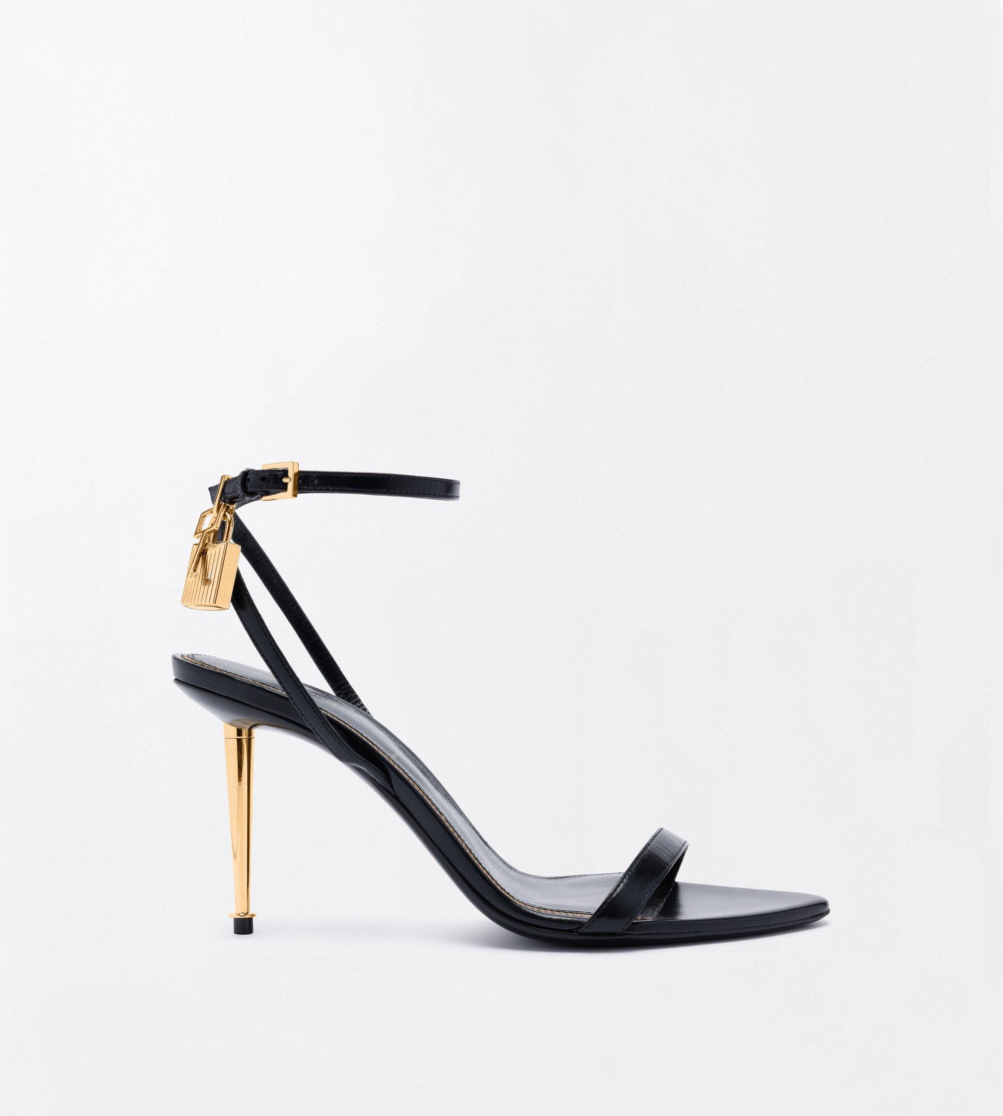 SHINY LEATHER PADLOCK POINTY NAKED SANDAL 85MM