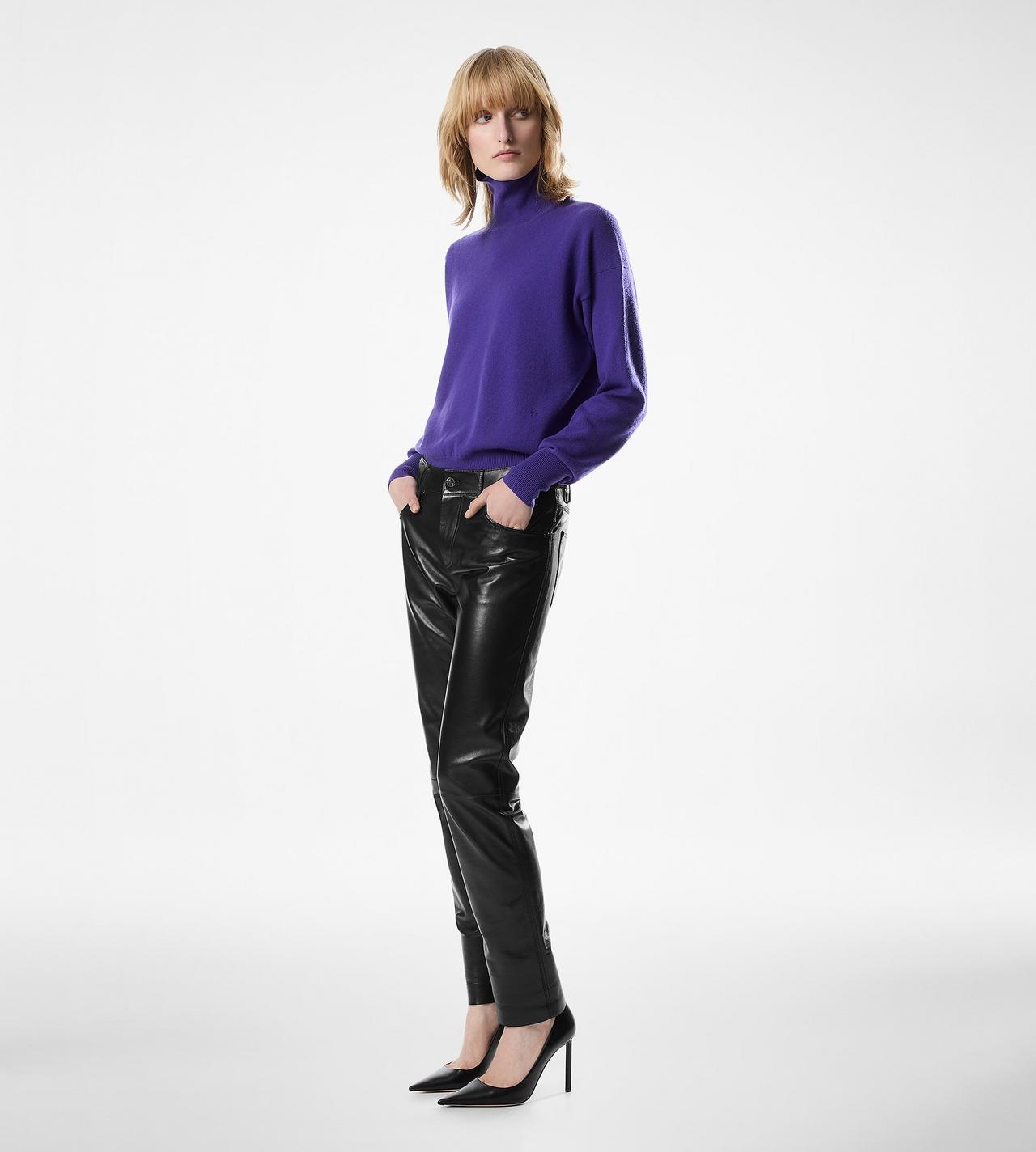 LEATHER BETTY PUMP image number 4