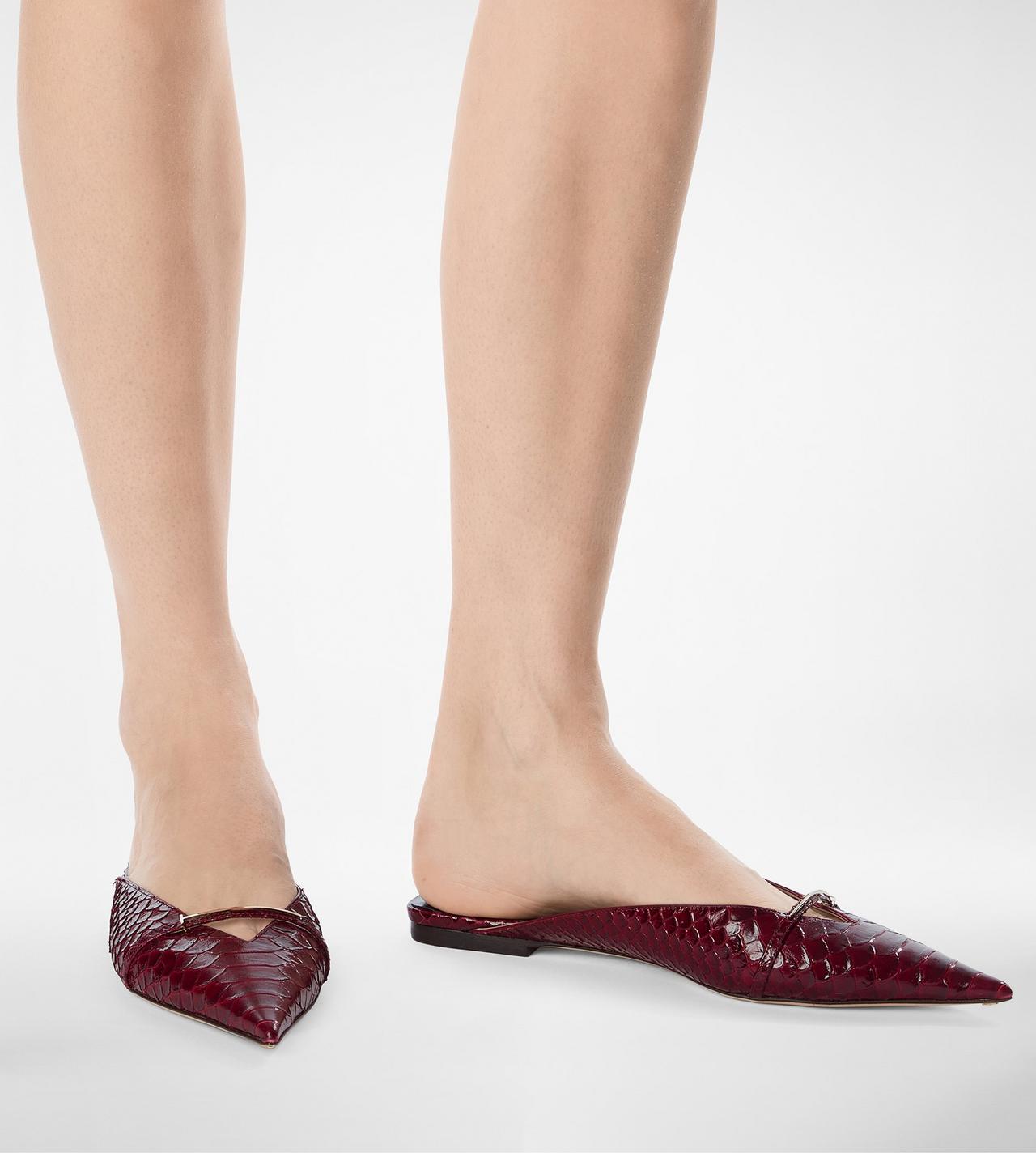 TOM FORD LEATHER RUBY RED SEMI SHINY PRINTED PYTHON JULIANNE MULE