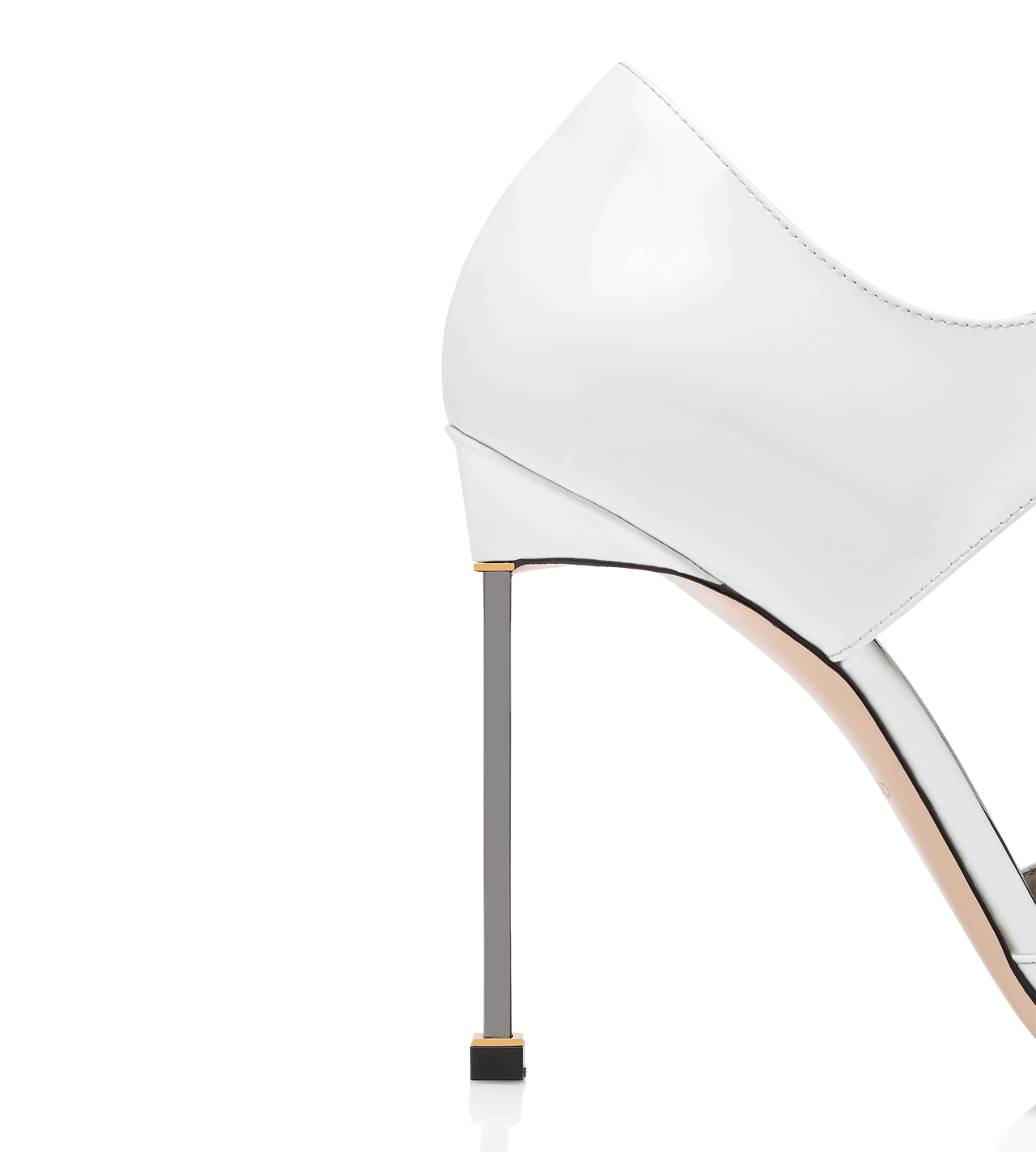 PATENT LEATHER SPIRE PUMP image number 4