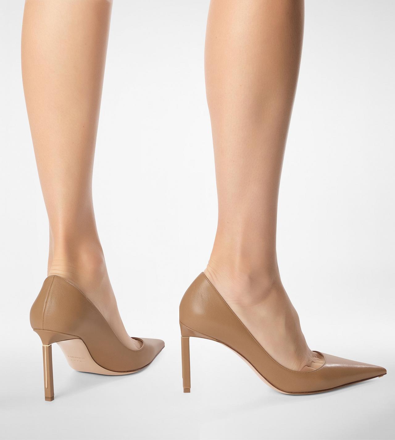 SHINY LEATHER T PUMP image number 5