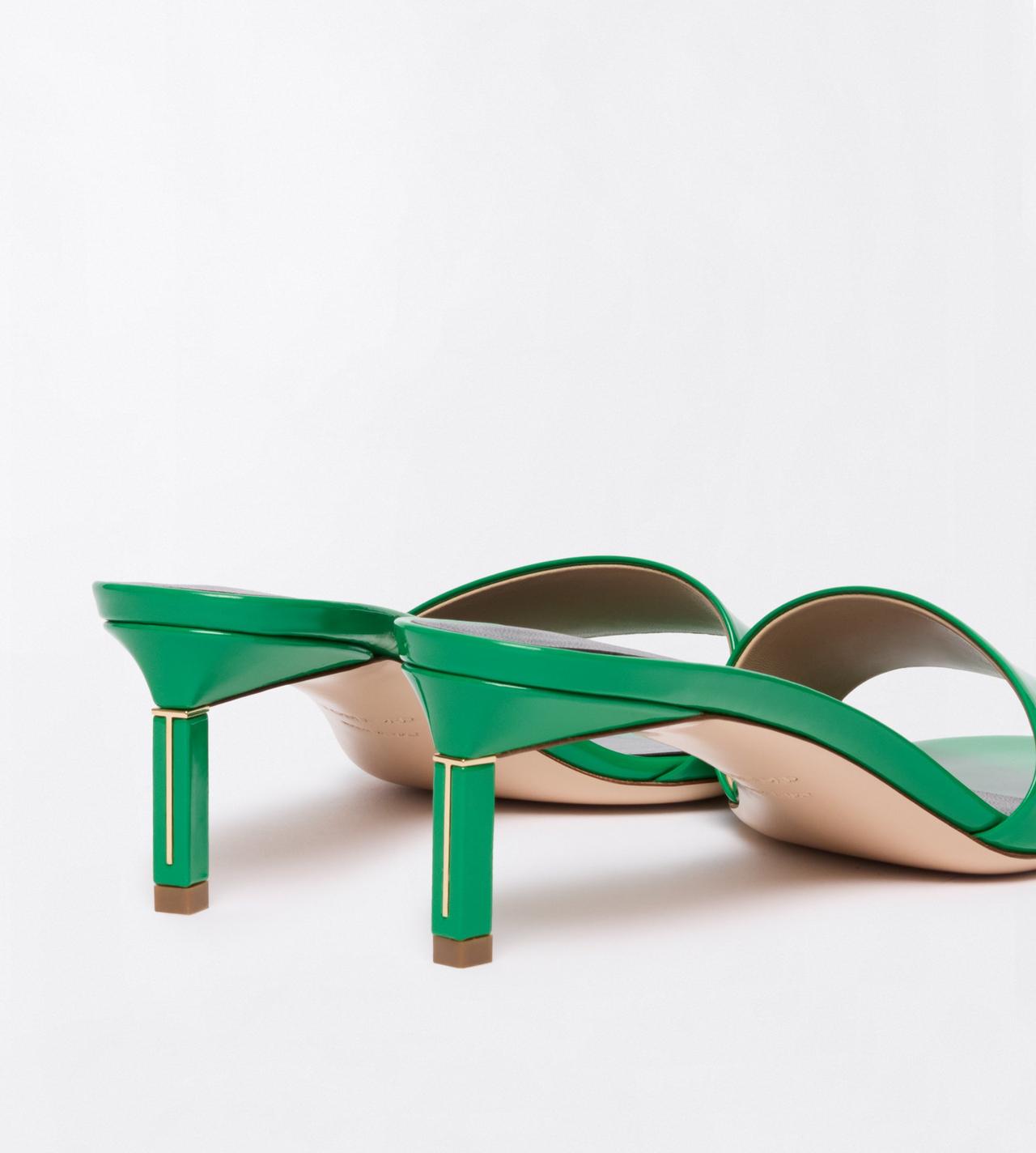 TOM FORD LEATHER BRIGHT GREEN PATENT LEATHER T MULE