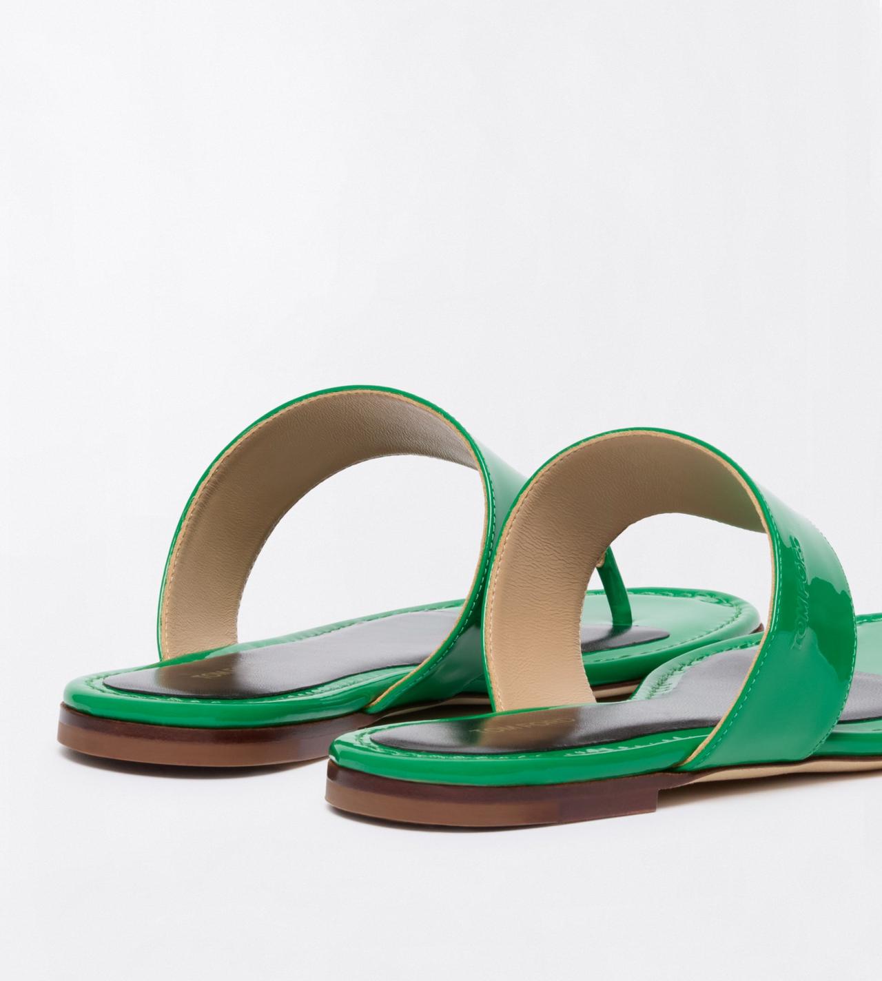 TOM FORD LEATHER BRIGHT GREEN PATENT LEATHER LINA THONG SANDAL