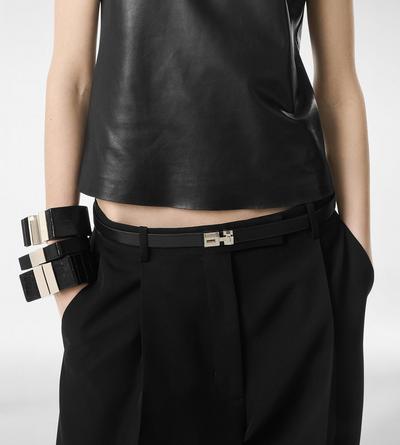 SUPPLE GRAIN LEATHER T LATCH BELT image number 2