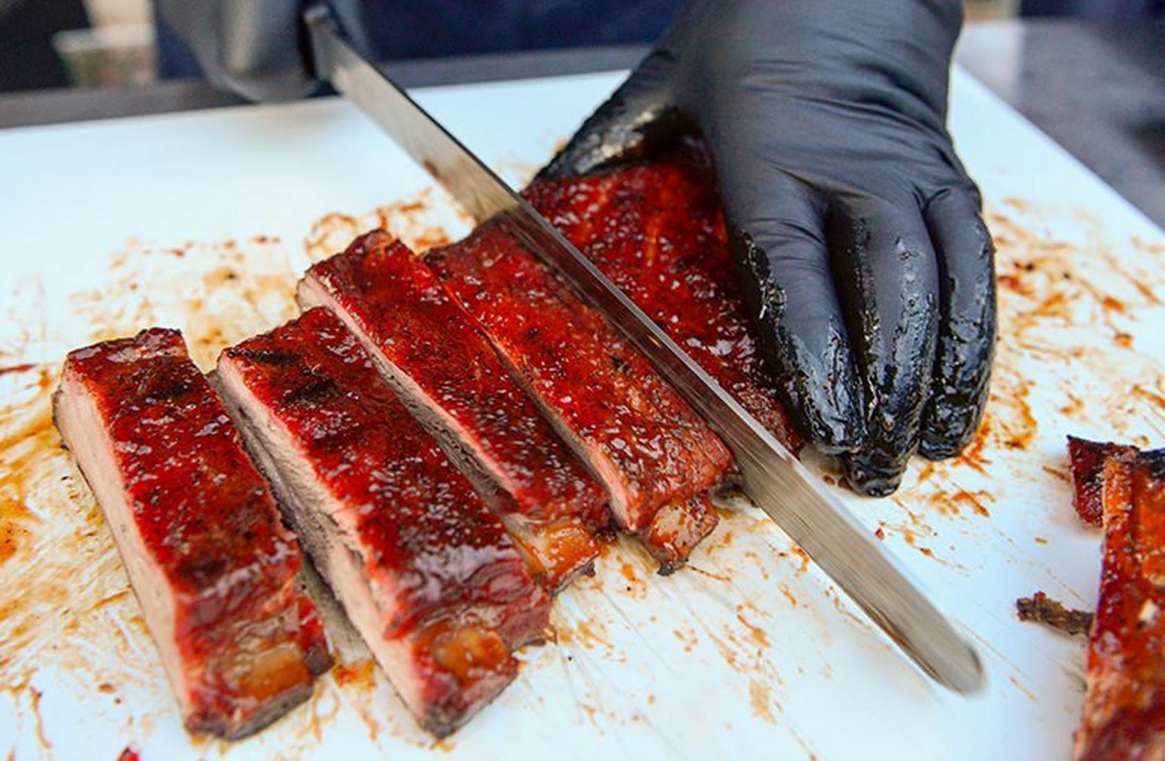 How to Make Competition Pork Ribs
