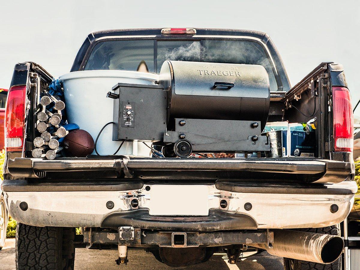 0916_TraegerTailgate_King_Of_The_Parking_Lot_FB