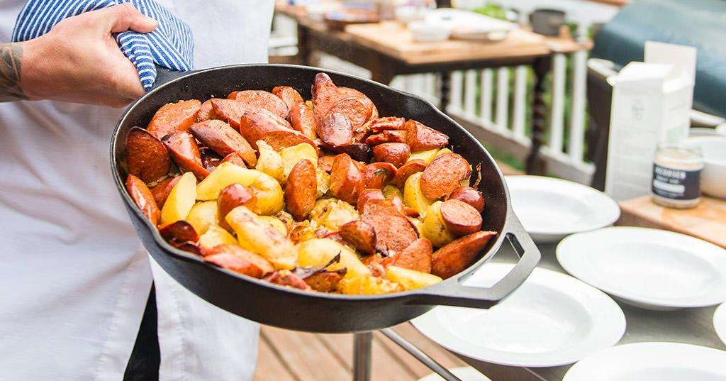 1016_Jacobsen_Smoked_Sausage_Potatoes_RE_HE_M
