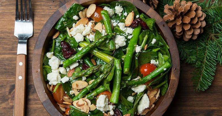 2016124_Asparagus-and-Spinach-Salad_RE_HE_M