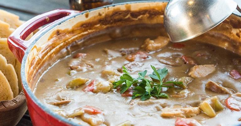 20170118_Chicken-Andouille-And-Roasted-Potato-Gumbo_RE_HE_M