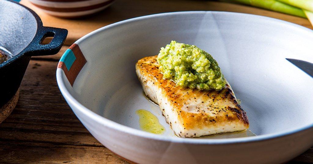 20170420_Pan-Seared-Halibut-with-Green-Garlic-Pesto_RE_HE_M