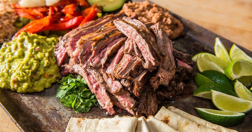 20170719_Grilled-Carne-Asada-with-Grilled-Peppers-and-Onions_RE_HE_M