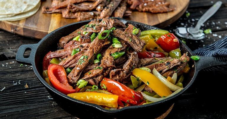 20170803_Sizzling-Fajitas-with-Grilled-Skirt-Steaks_RE_HE_M