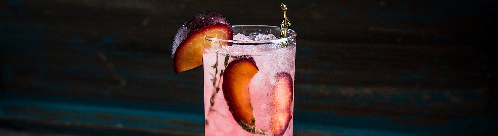 Plum and Thyme Fizz Cocktail Recipe | Traeger Grills