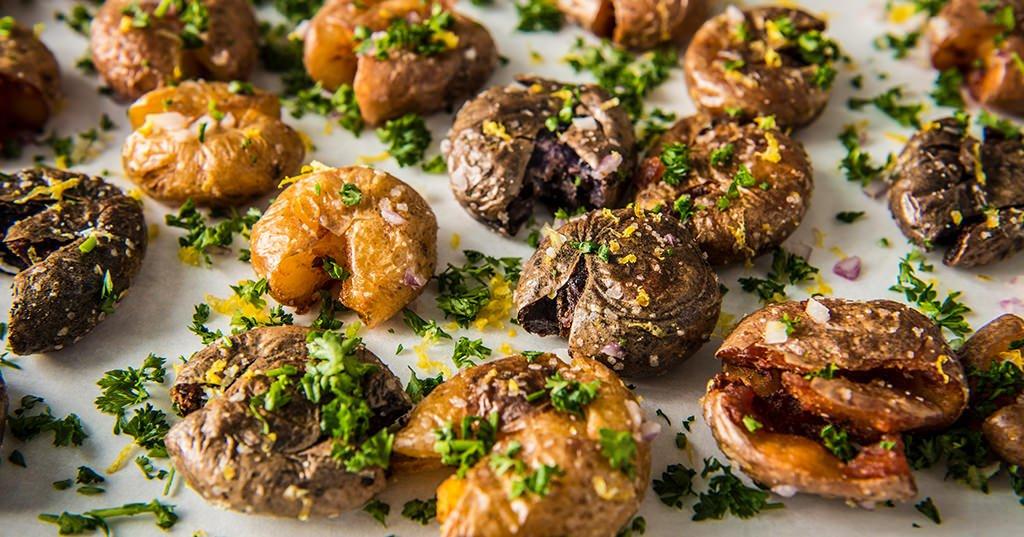 20180913_Roasted-Crispy-Potatoes-by-Timothy-Hollingsworth_RE_HE_M