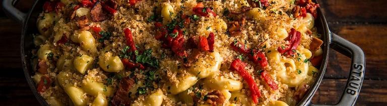 20181018_Baked-Pimento-Bacon-Mac-and-Cheese_RE_HE