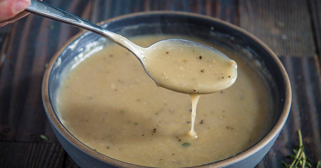 20181018_Homemade-Roast-Turkey-Gravy_RE_HE_M