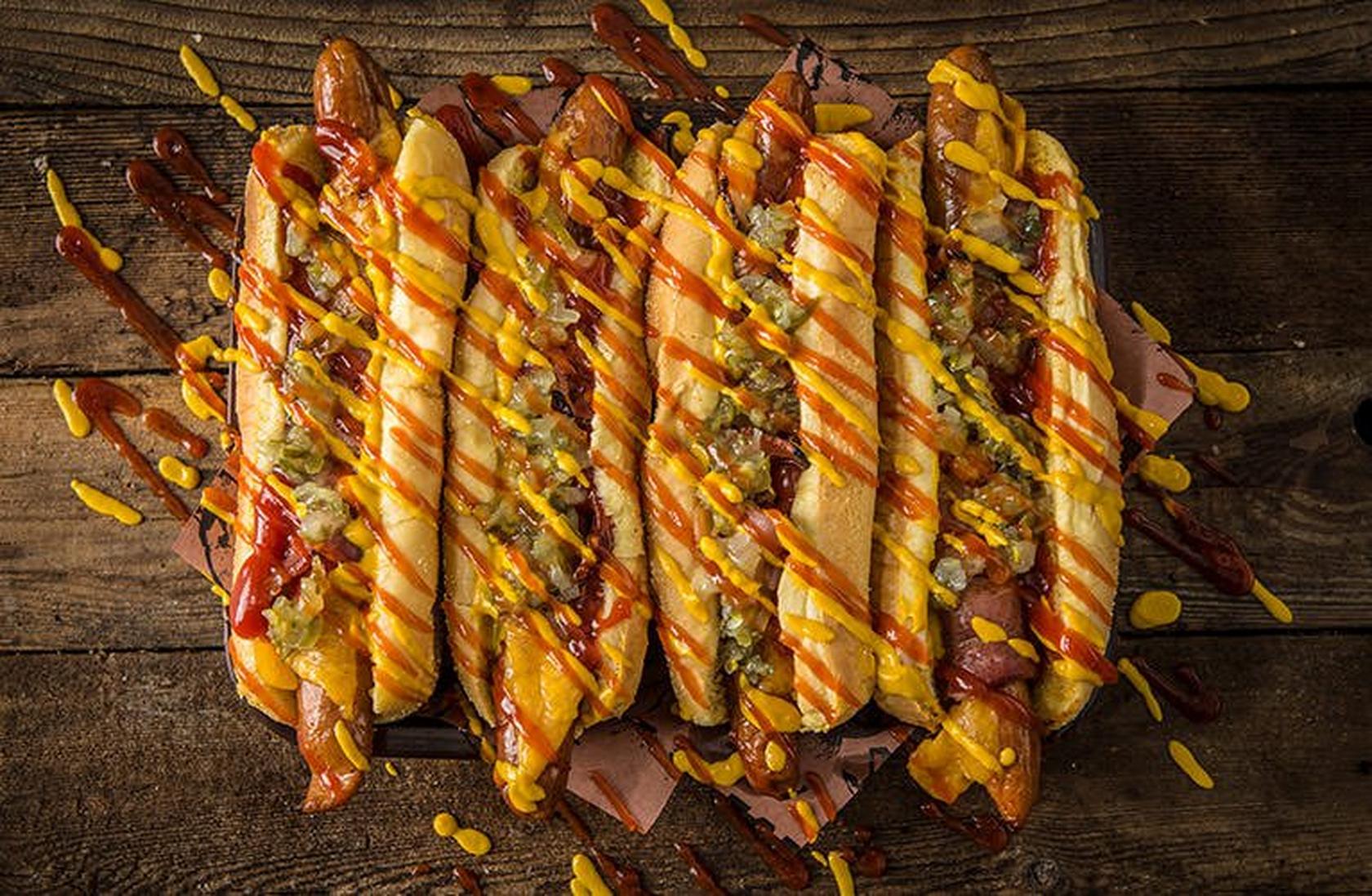 20190116_Top-Superbowl-Recipes-Bacon-Wrapped-Hot-Dogs_BG