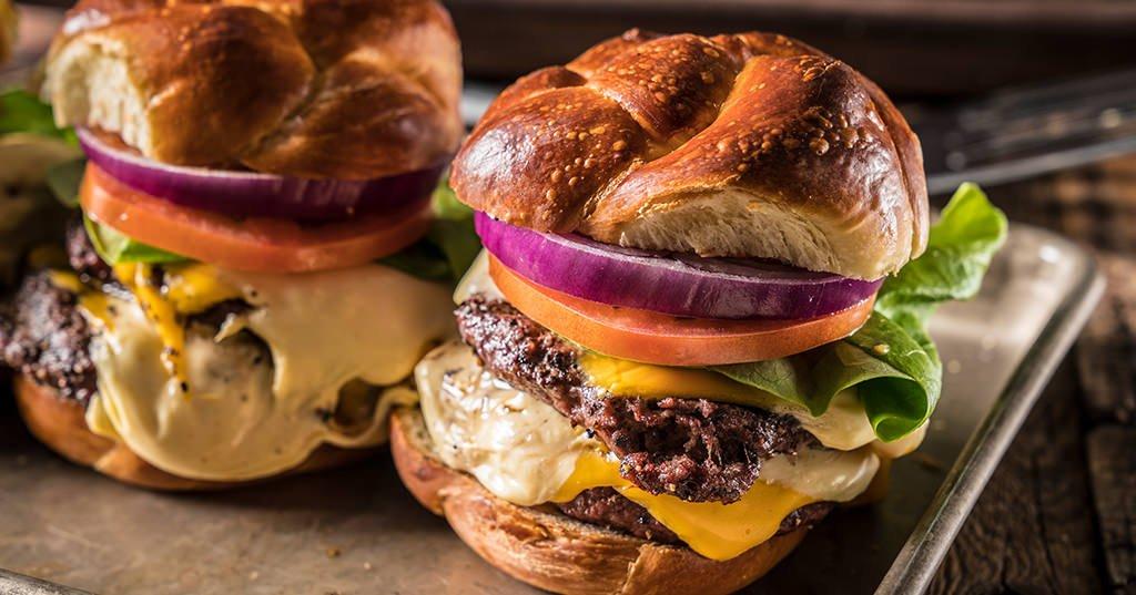 20190119_Grilled-Waygu-Burgers_RE_HE_M