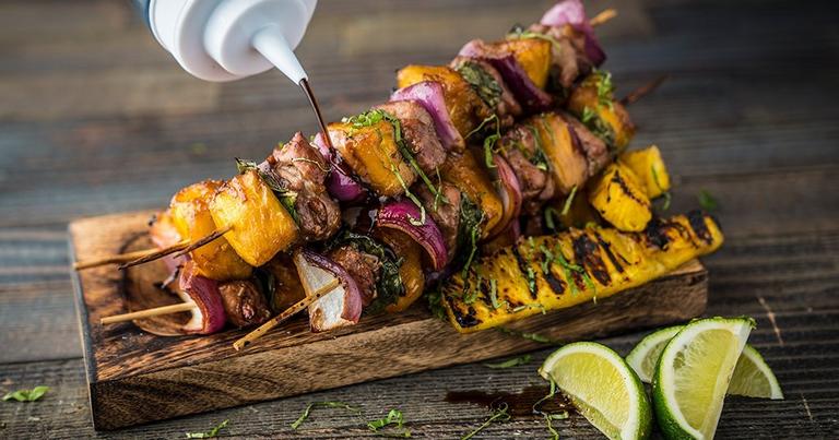 20190614_Grilled-Pineapple-and-Pork-Skewers-with-Tamari-Honey-Glaze_RE_HE_M