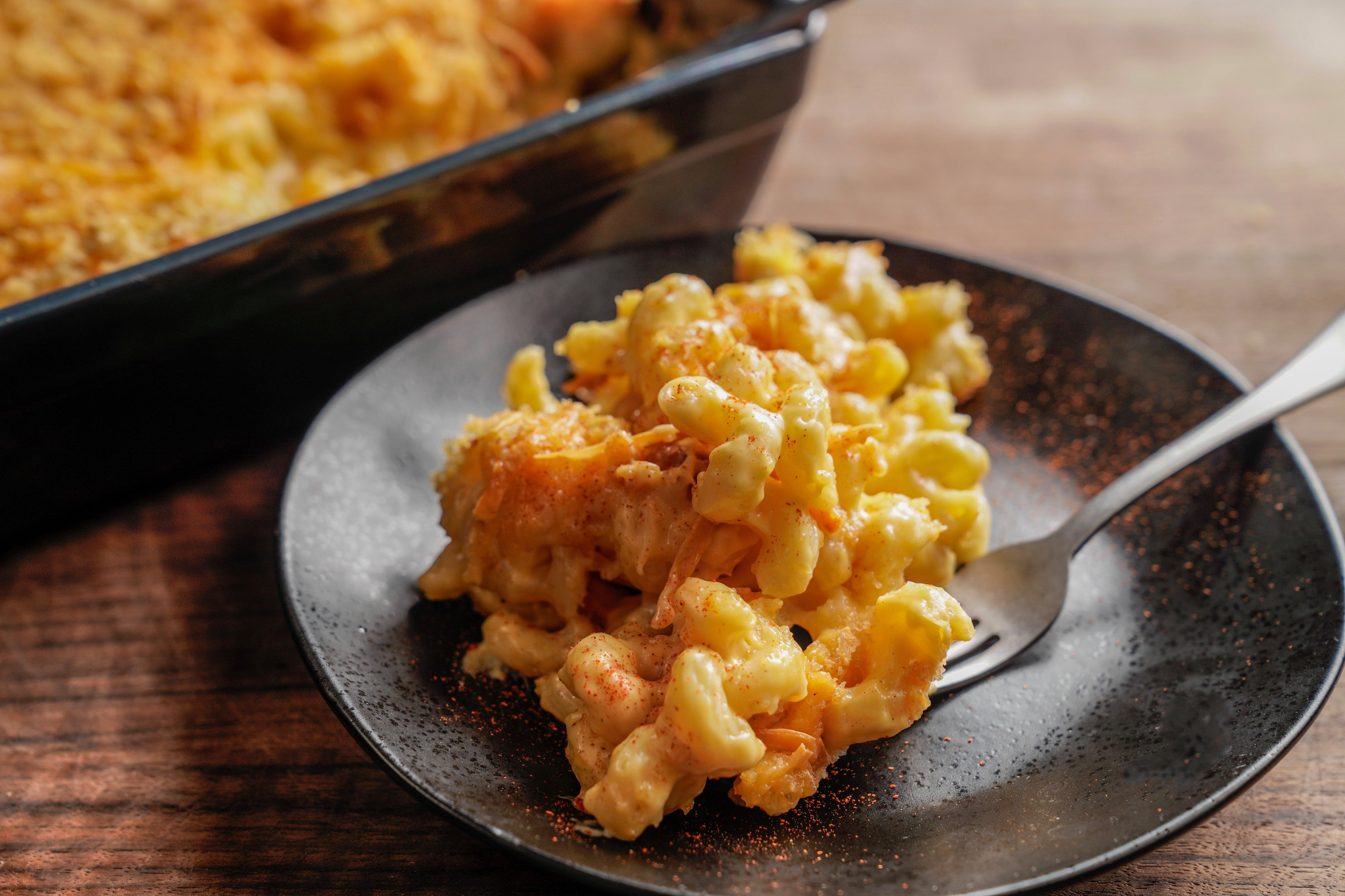 4-Cheese-Mac-and-Cheese_HERO