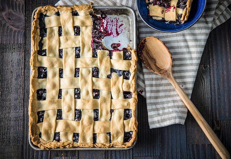 Actual-Pie-Chart-Blueberry-Pie_BG