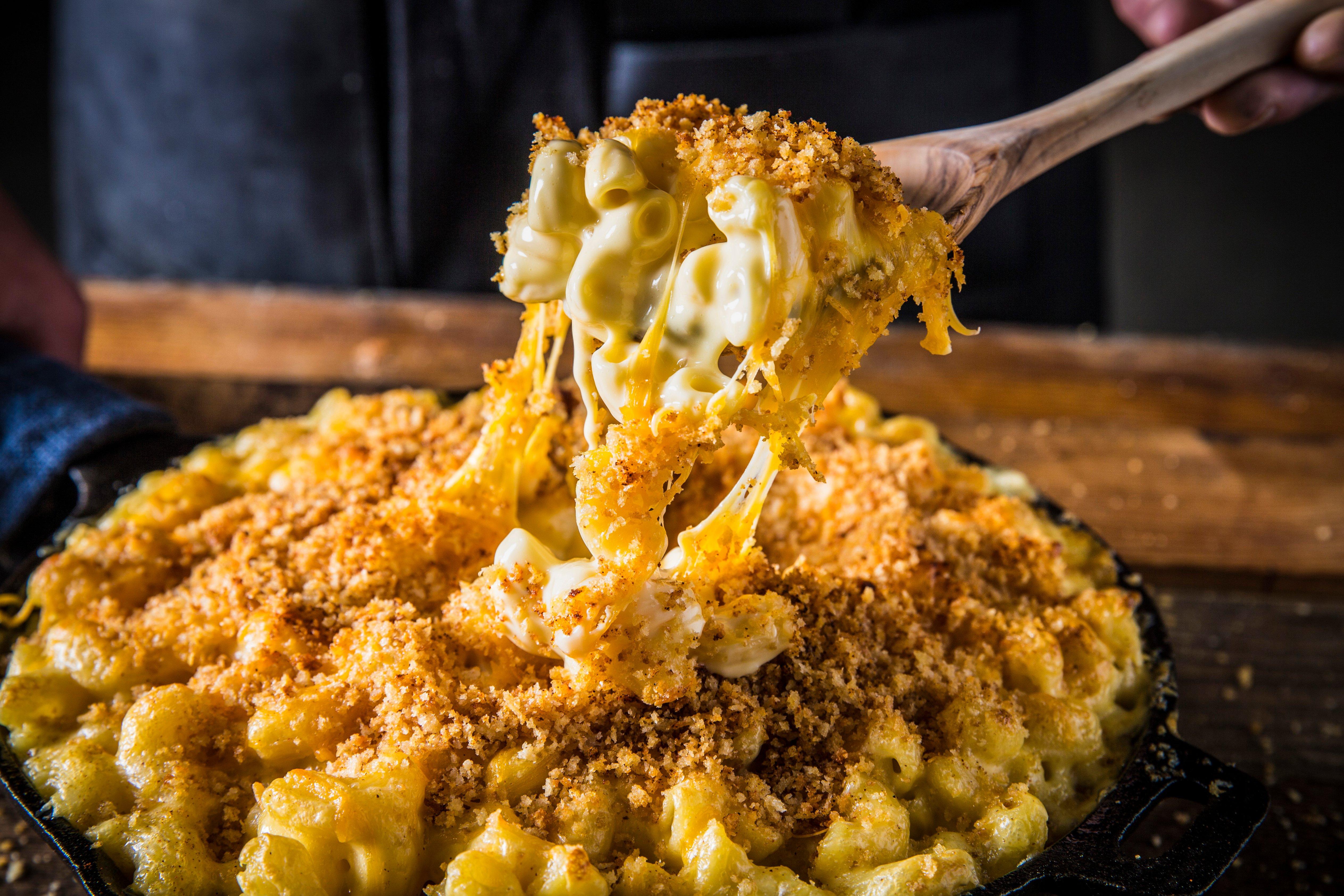 Baked Macaroni & Cheese Recipe | Traeger Grills