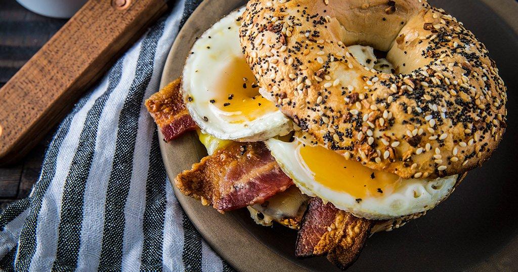 Breakfast-Sandwich_Traeger-Wood-Fired-Grills_RE_HE_M