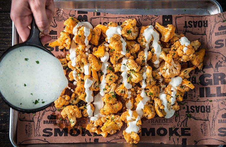 Buffalo-Caulliflower-Bites-Recipe-Backyard-BBQ-Traeger-Wood-Pellet-Grills