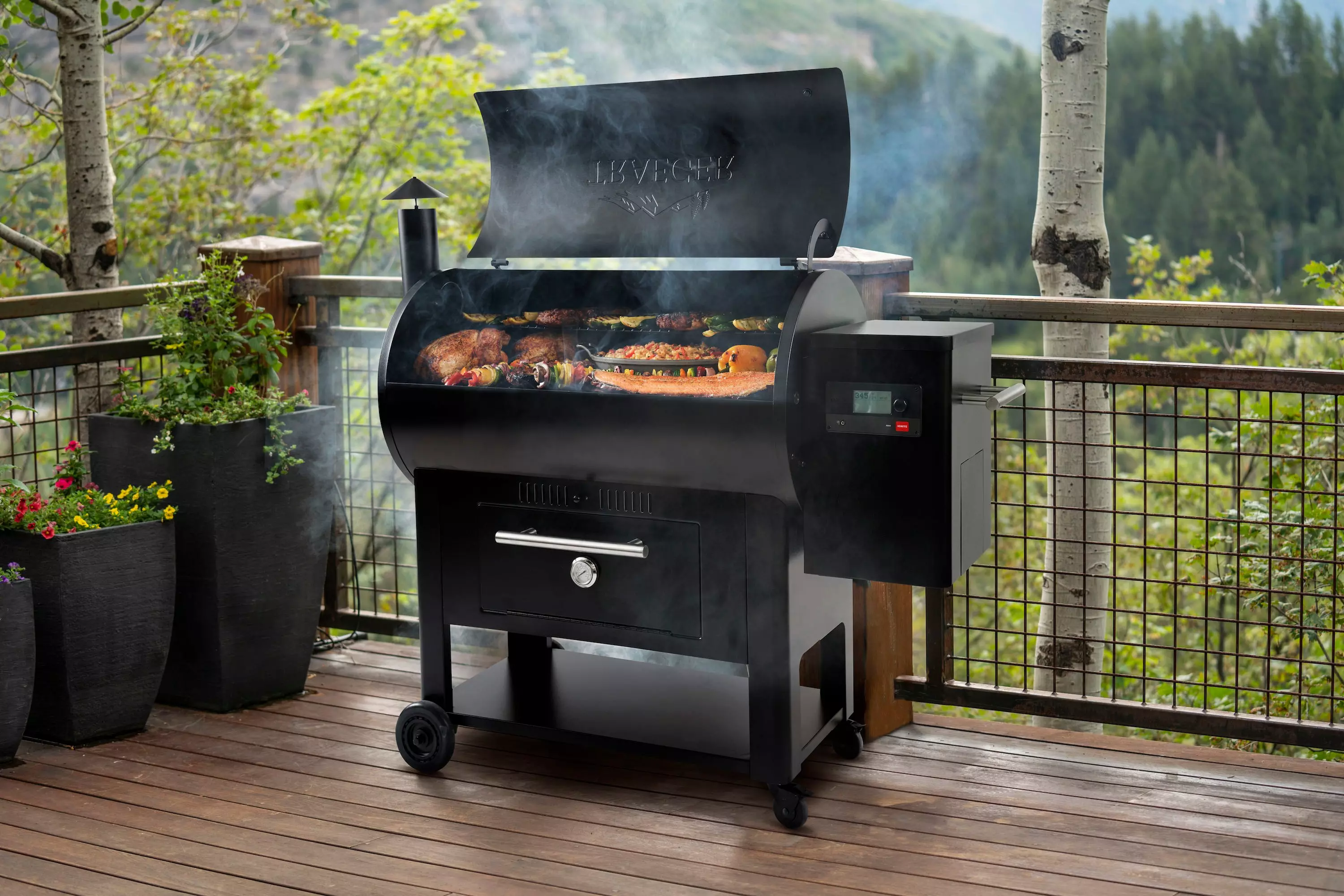 Century 885 Pellet Grill