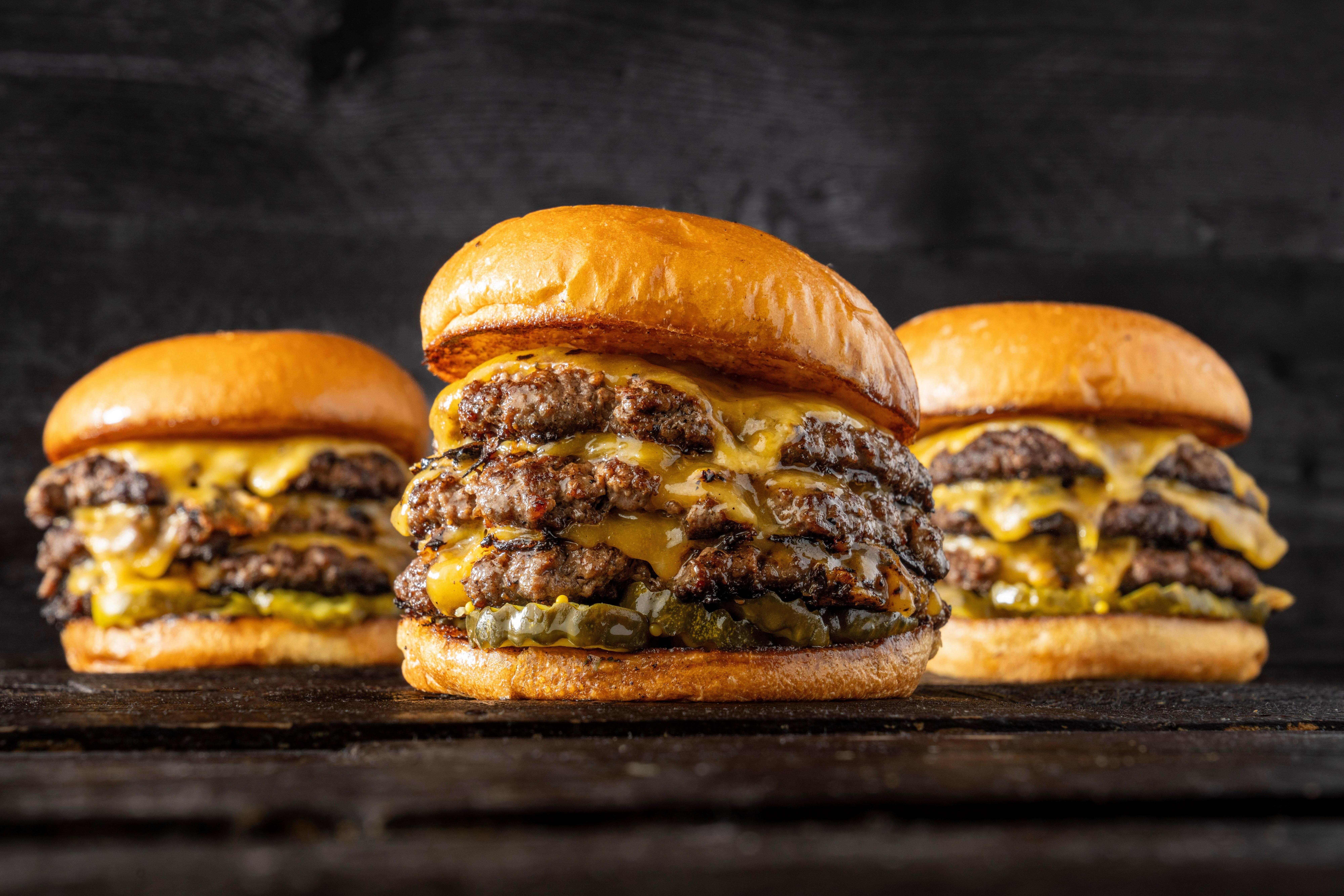 Flat-Top-Smashed-Cheeseburger_HERO