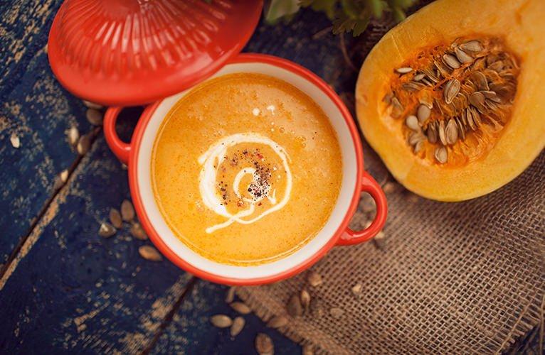 GM_1215_Top_10_Soups_Butternut_Squash_Soup_BG