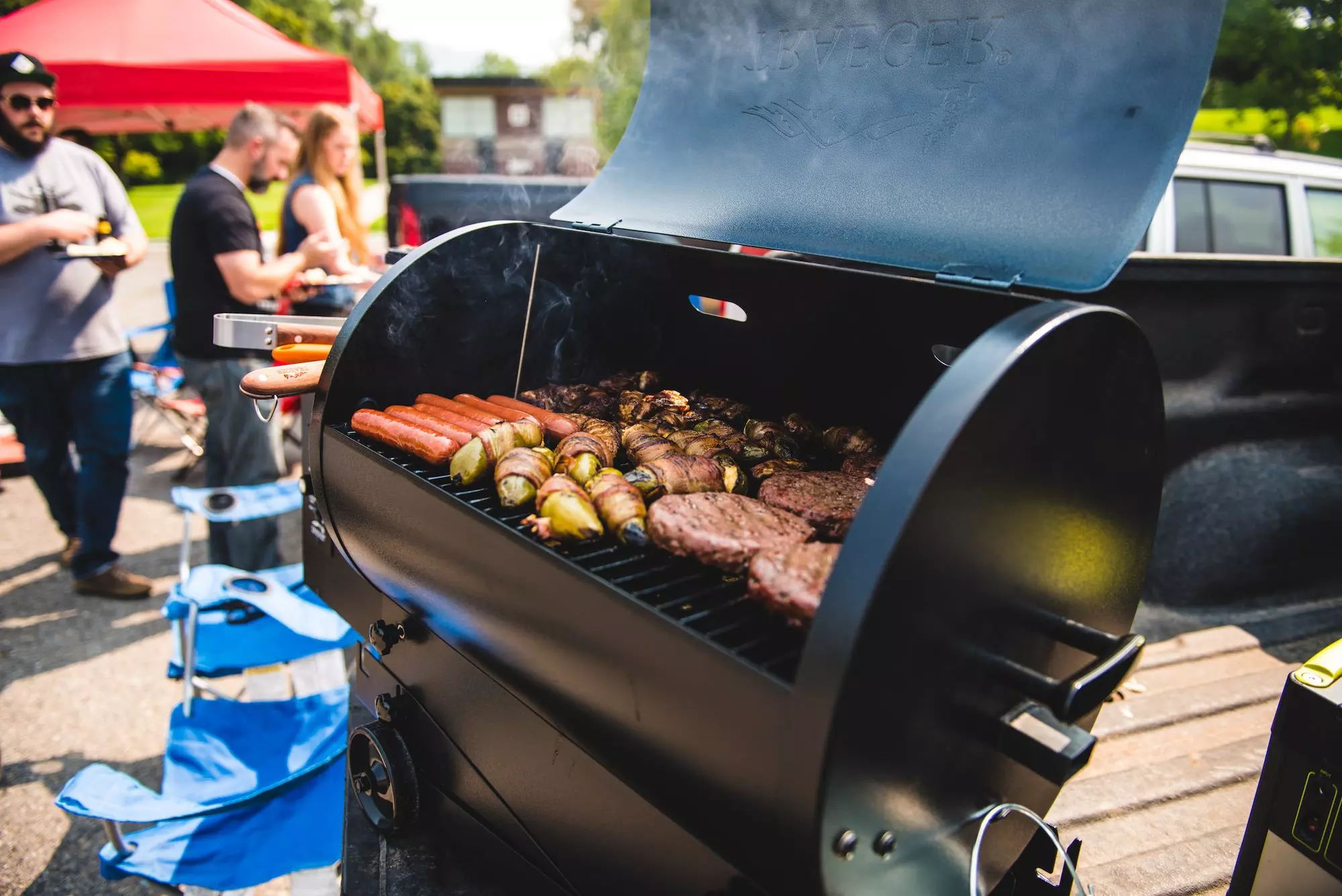 Pellet Smokers Traeger Tailgater Traeger Grills Reviews Traeger