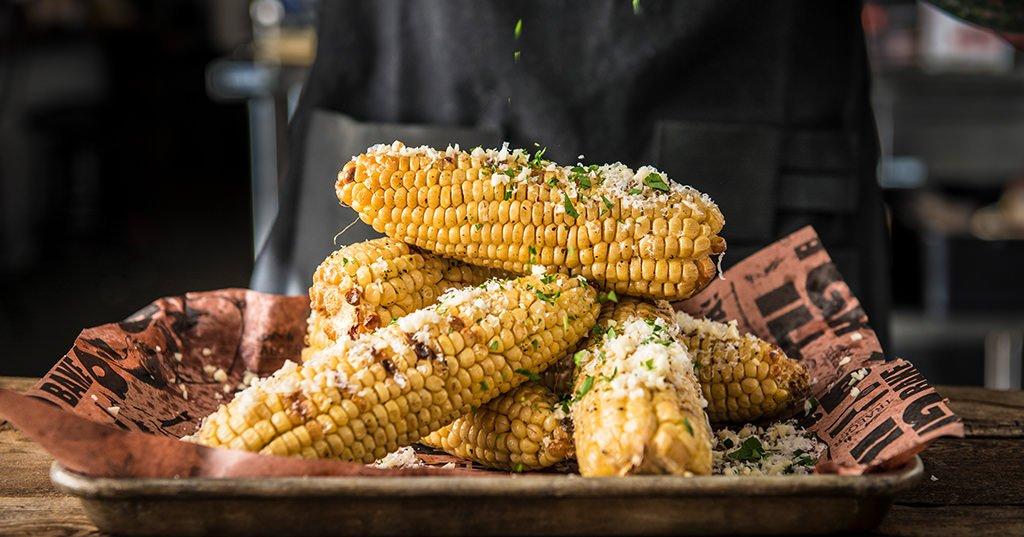 Garlic-Parmesan-Corn_Traeger-Wood-Fired-Grills_RE_HE_M