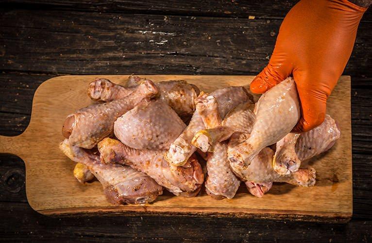 How-to-Grill-Chicken-Legs-Traeger-Wood-Pellet-Grills-1_BG