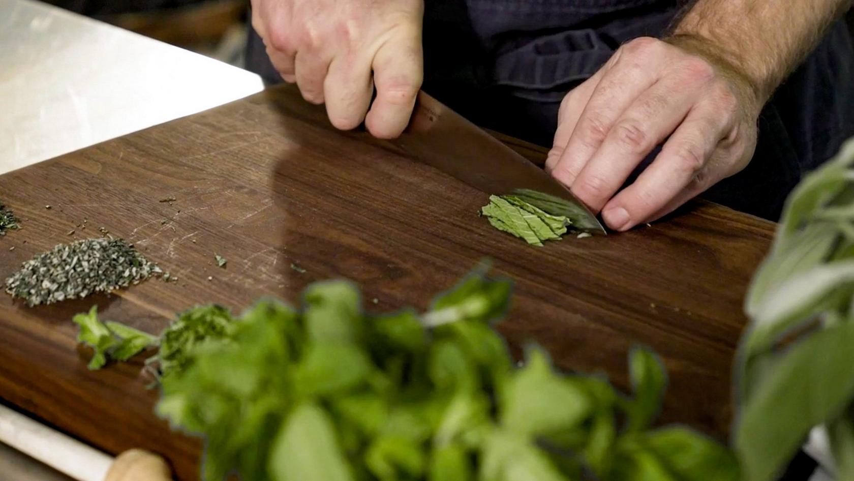 Knife_Skills_Prepping_Fresh_Herbs_Like_a_Chef_with_Timothy_Hollingsworth_001