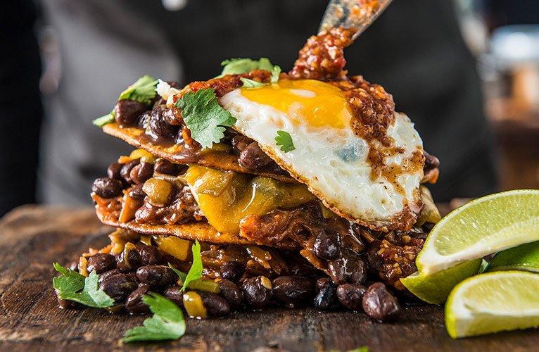 Mothers-Day-Brunch-Recipes-Huevos-Rancheros_BG