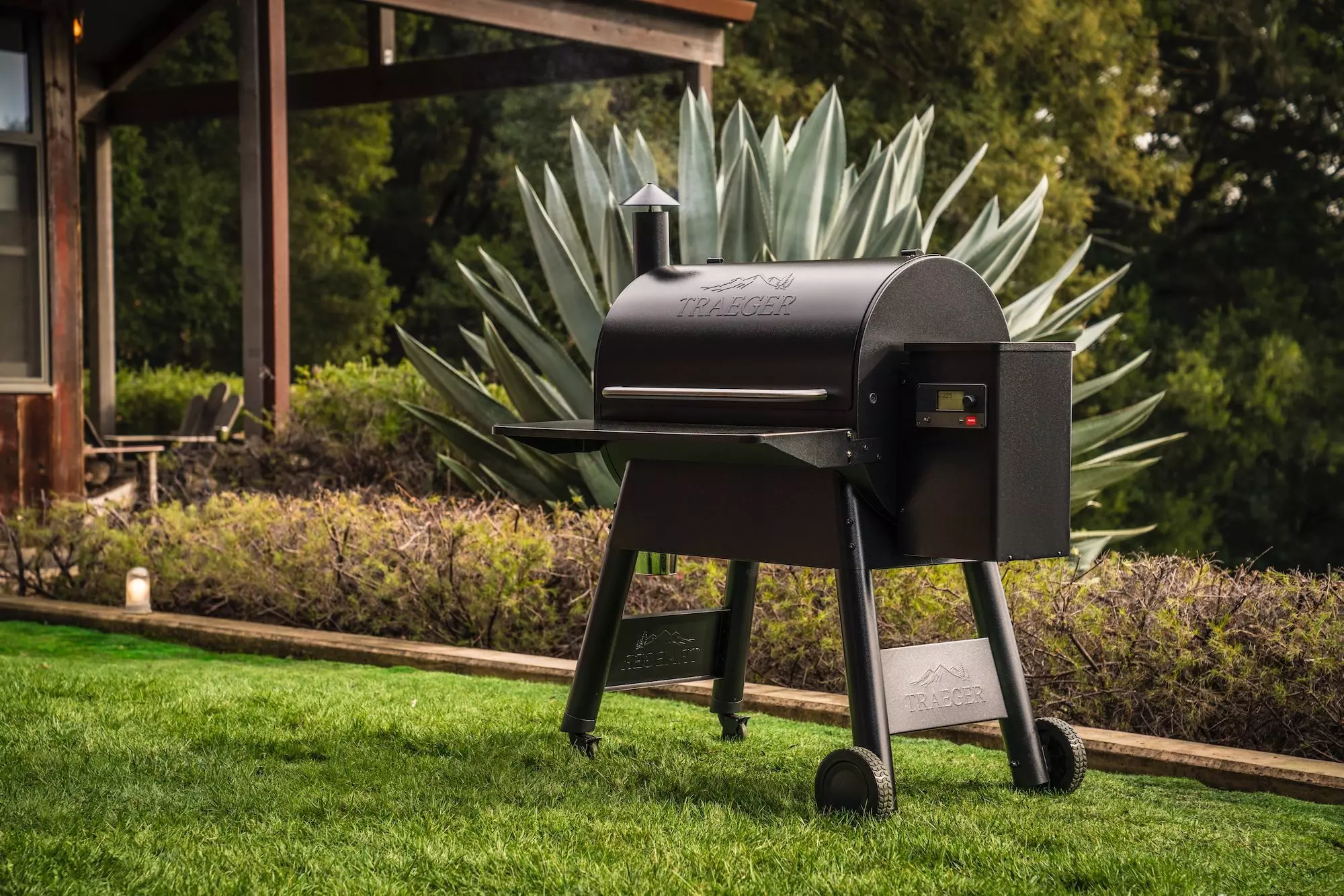 Traeger Pro 780 WiFi Pellet Grill