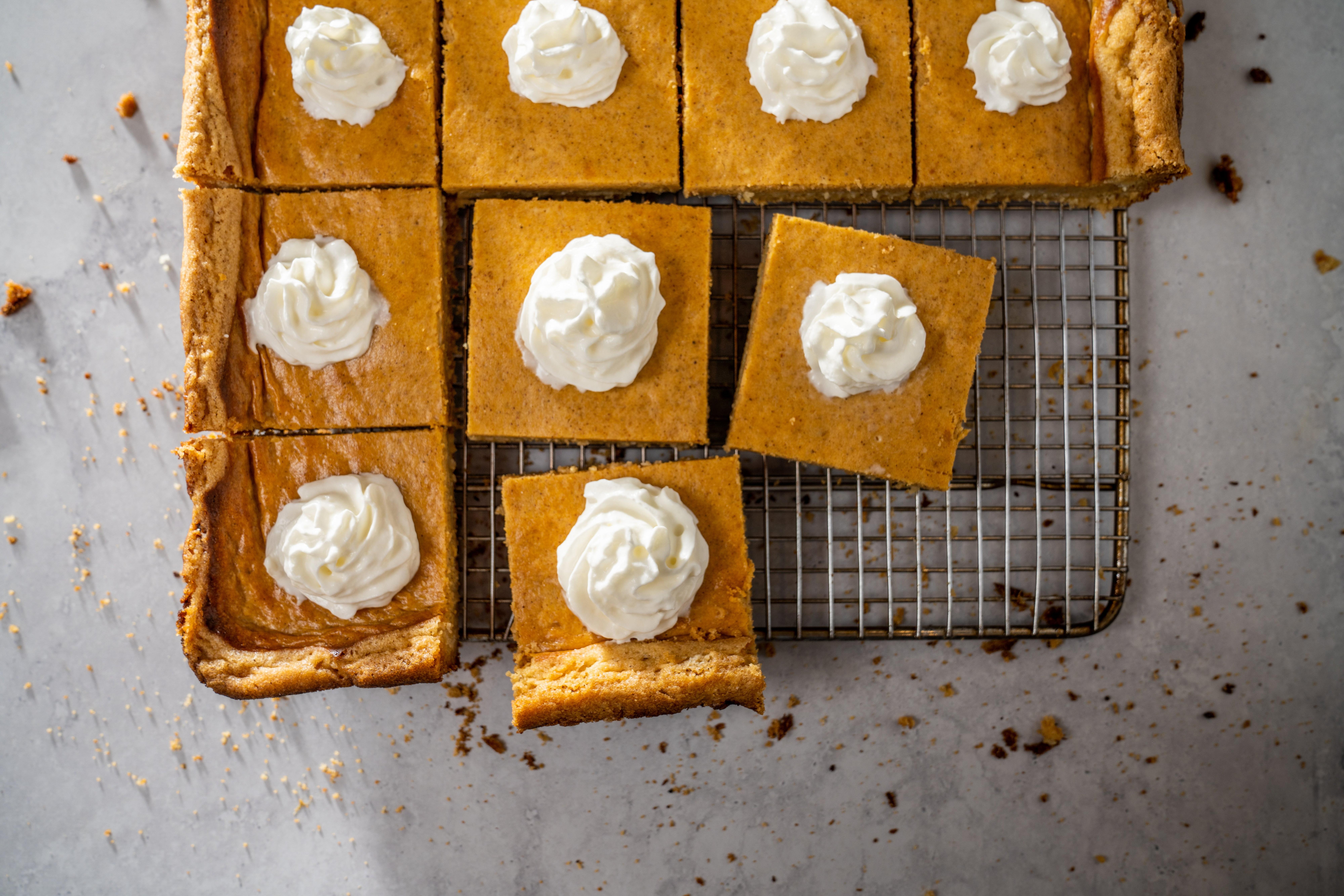 Pumpkin_Cheesecake_Bars