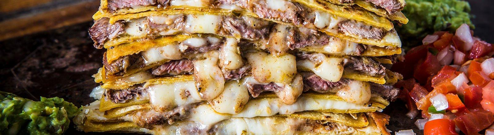 Skirt-Steak-Quesadillas_Traeger-Wood-Fired-Grills_RE_HE
