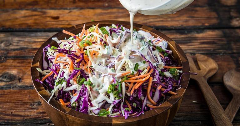 Smoked-Coleslaw_Traeger-Wood-Fired-Grills_RE_HE_M